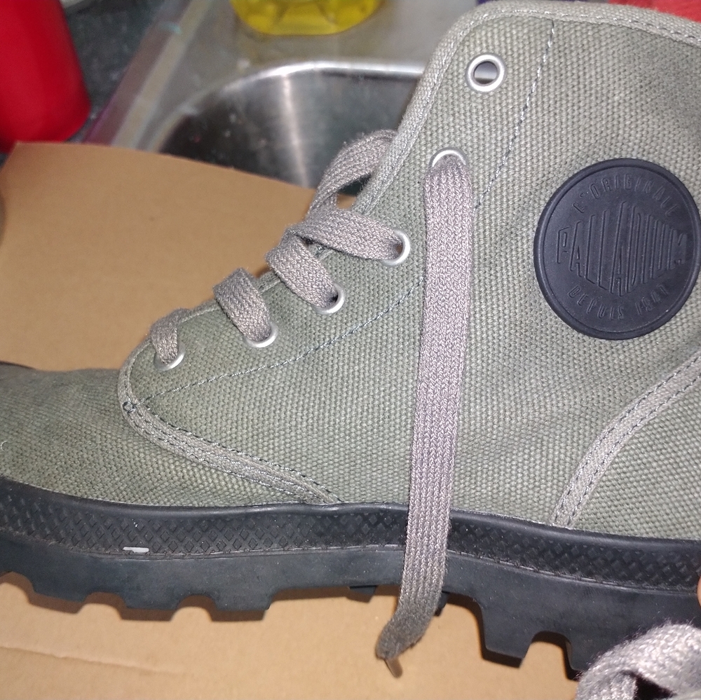 Camo boots
